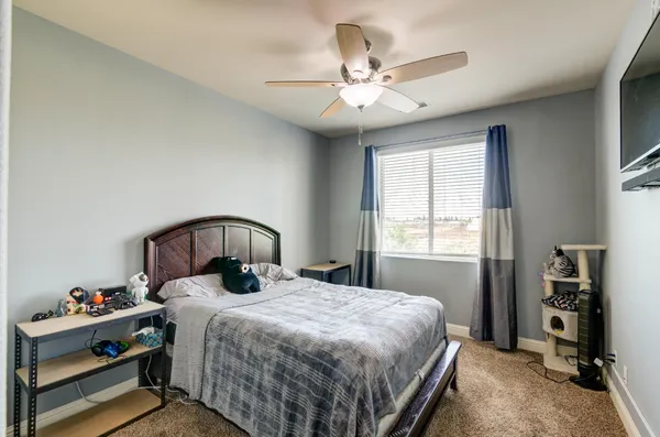 $915,000 | 3211 Salem Avenue, Clovis, CA 93619