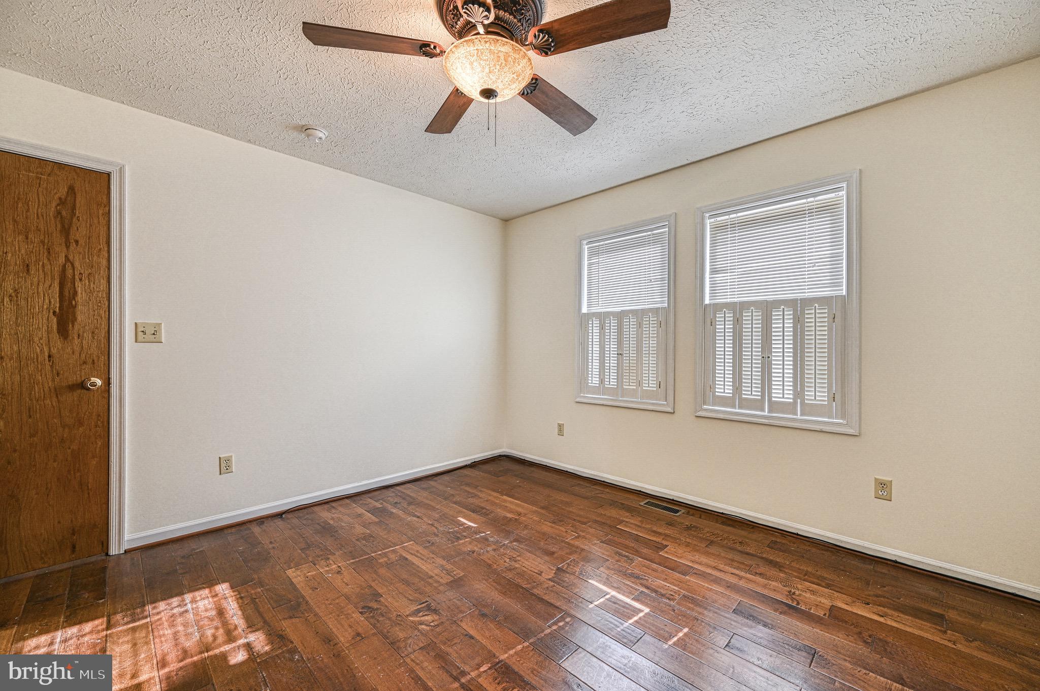 577 Cuckoo Road Louisa, VA 23093 - Photo 20 of 58 Primary Bedroom