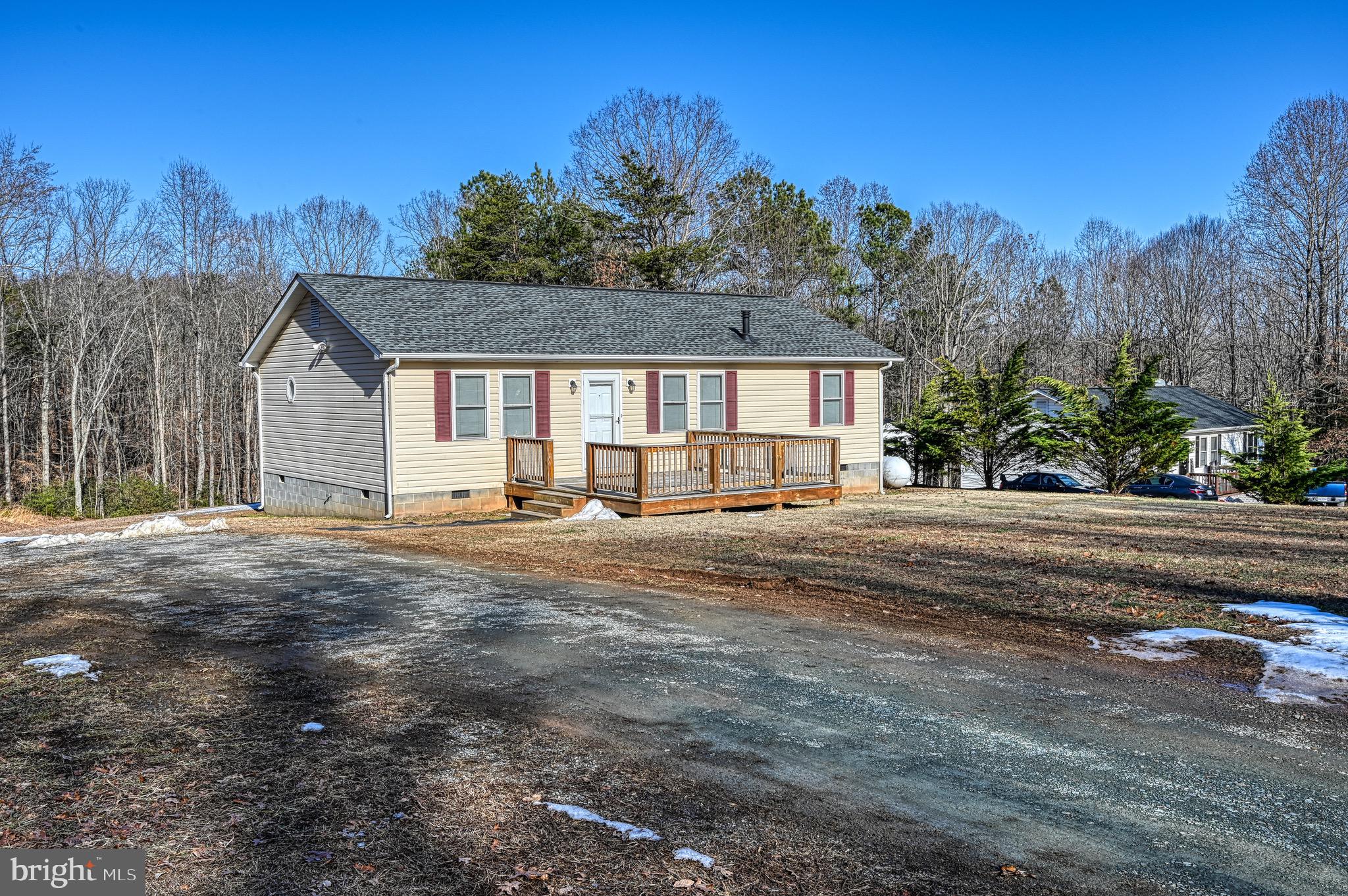577 Cuckoo Road Louisa, VA 23093 - Photo 3 of 58 3 BR 2 BA Home on 3.8 Acres