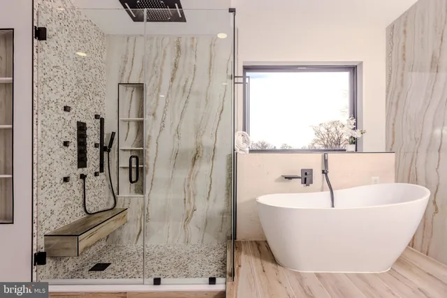 $11,500 | 3500 7th Street North, Arlington, VA 22201