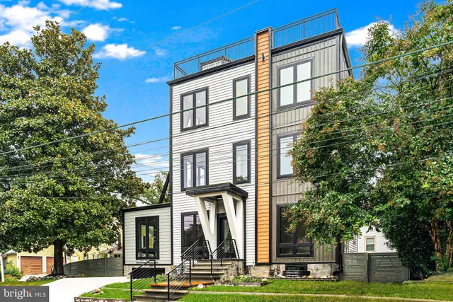 $11,500 | 3500 7th Street North, Arlington, VA 22201