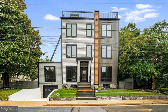 $11,500 | 3500 7th Street North, Arlington, VA 22201