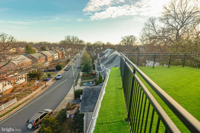 $11,500 | 3500 7th Street North, Arlington, VA 22201