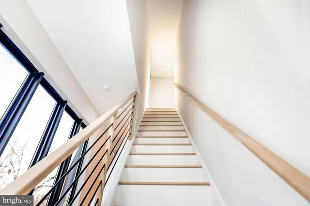 $11,500 | 3500 7th Street North, Arlington, VA 22201