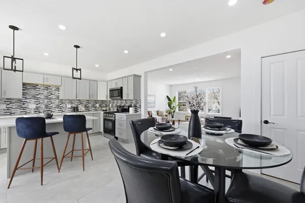 $325,000 | 13 Green Avenue, Westfield, MA 01085