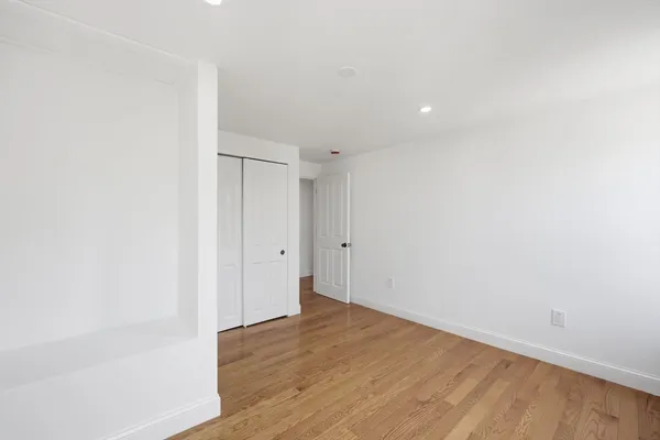 $325,000 | 13 Green Avenue, Westfield, MA 01085