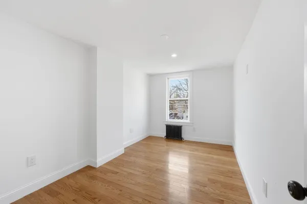 $325,000 | 13 Green Avenue, Westfield, MA 01085