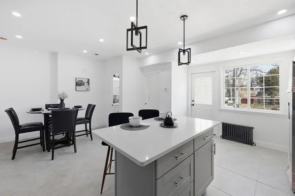 $325,000 | 13 Green Avenue, Westfield, MA 01085