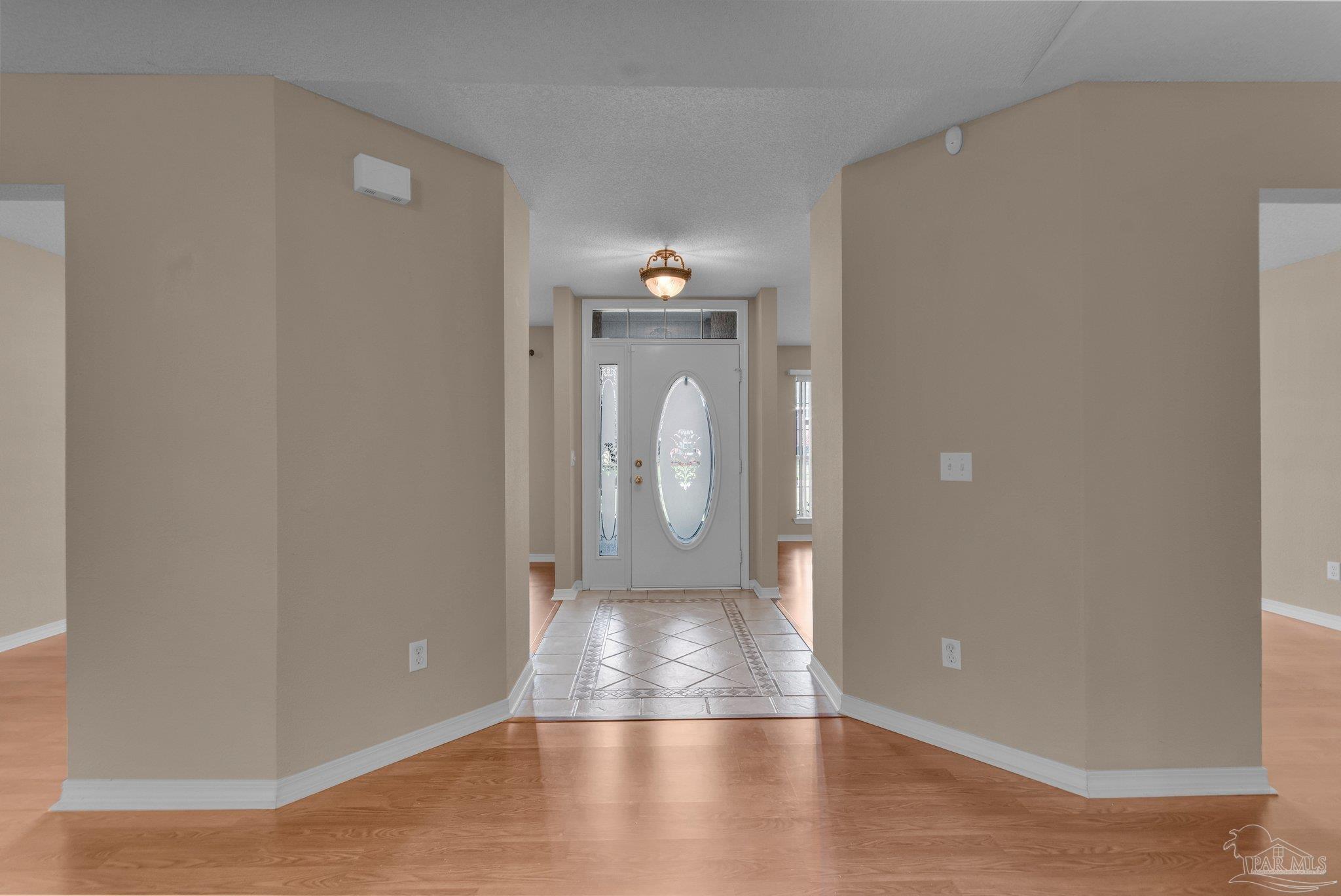 11727 Old Course Road Cantonment, FL 32533 - Photo 4 of 52 Gallery Image 4