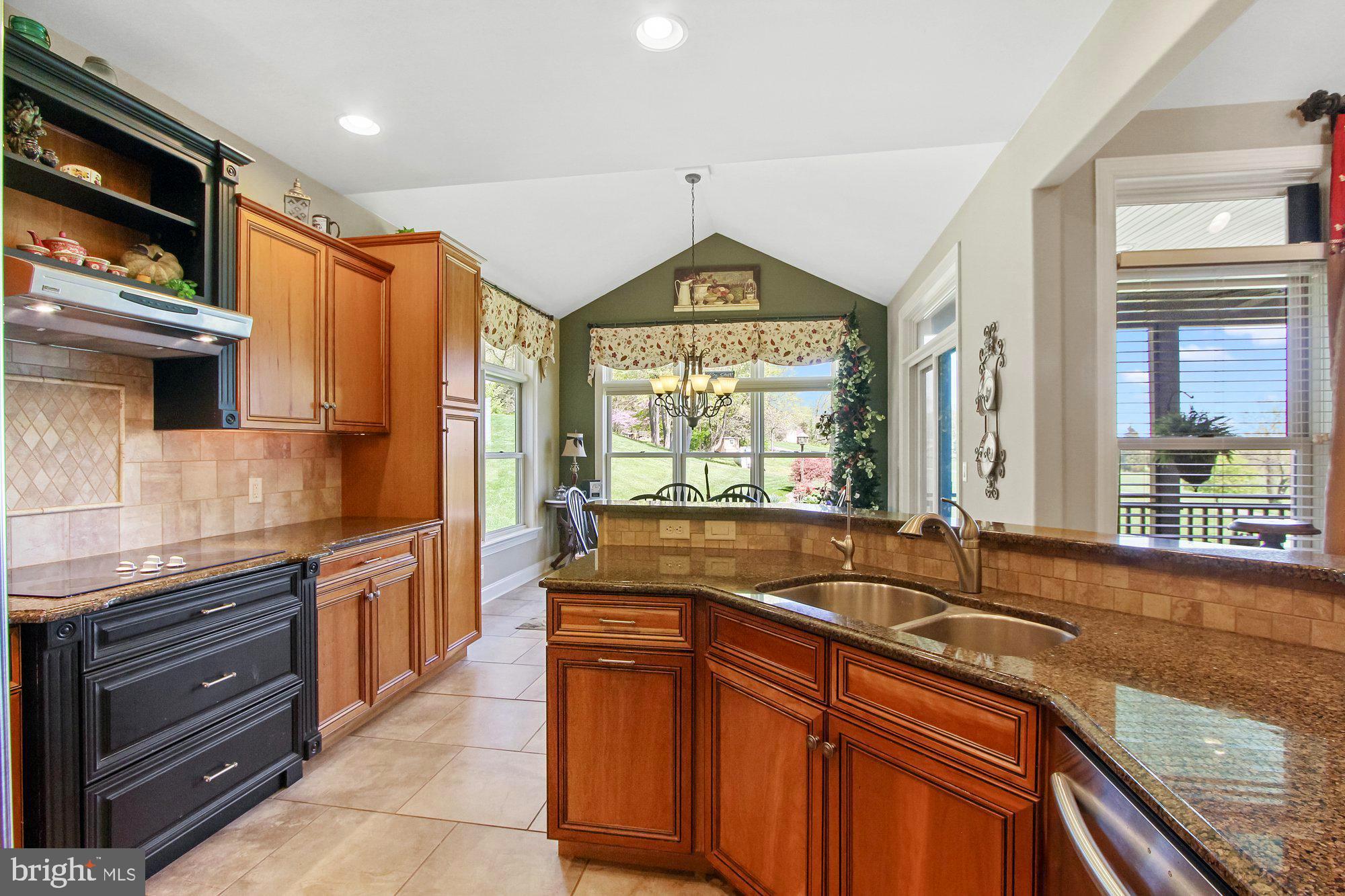 2575 Blackberry Road Dover, PA 17315 - Photo 19 of 49