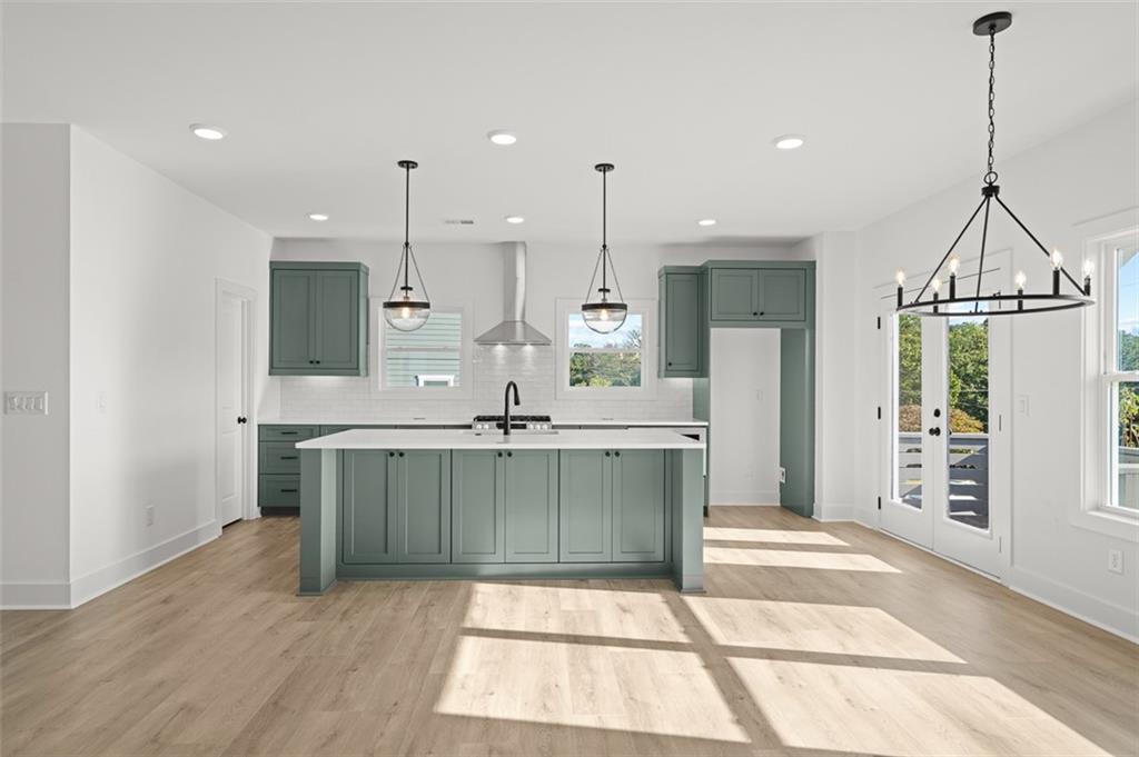 369 King's Landing Atlanta, GA 30354 - Photo 4 of 41