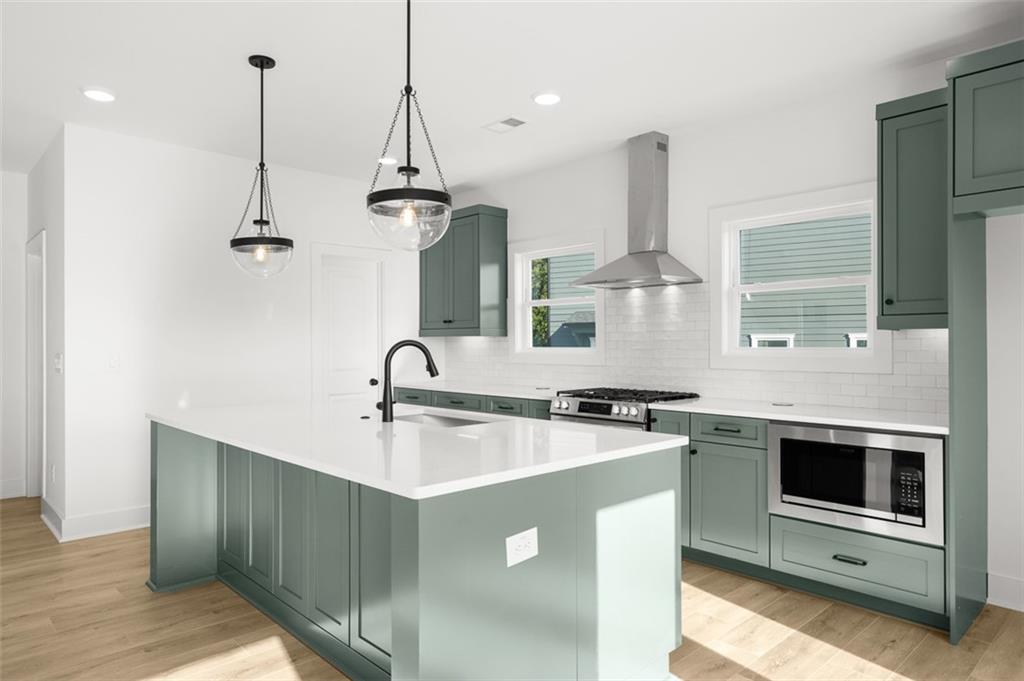 369 King's Landing Atlanta, GA 30354 - Photo 6 of 41