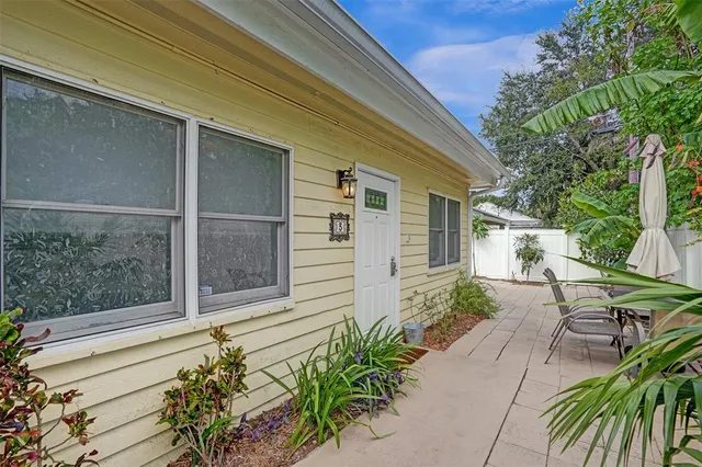 $1,800 | 901 Southeast 14th Court, Unit 3, Fort Lauderdale, FL 33316