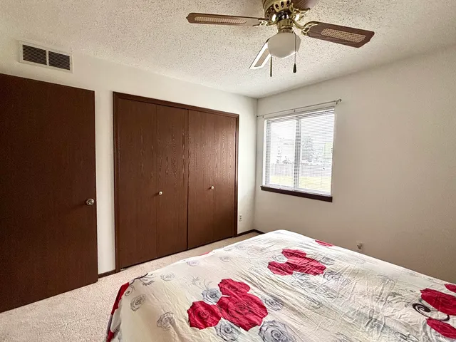 $135,000 | 2416 Heritage Drive, Champaign, IL 61822