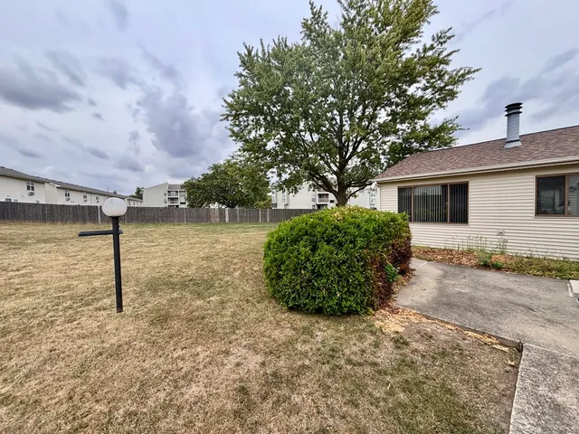 $135,000 | 2416 Heritage Drive, Champaign, IL 61822