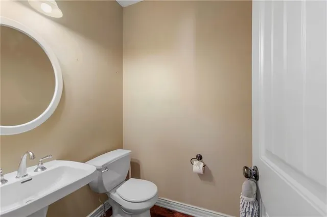 $489,900 | 1205 Wiltshire Boulevard, Raymore, MO 64083