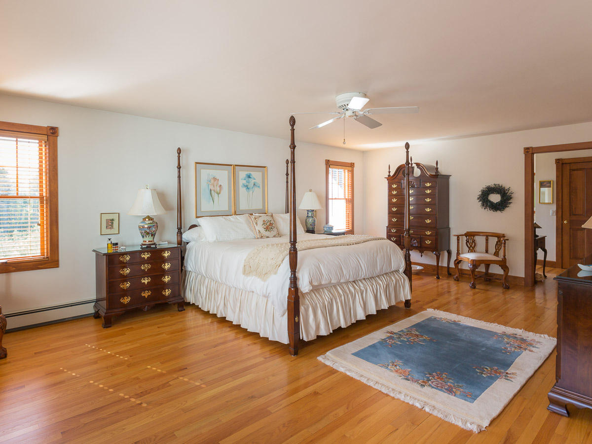 35 Salt Pond Road Cushing, ME 04563 - Photo 20 of 34 MasterBed