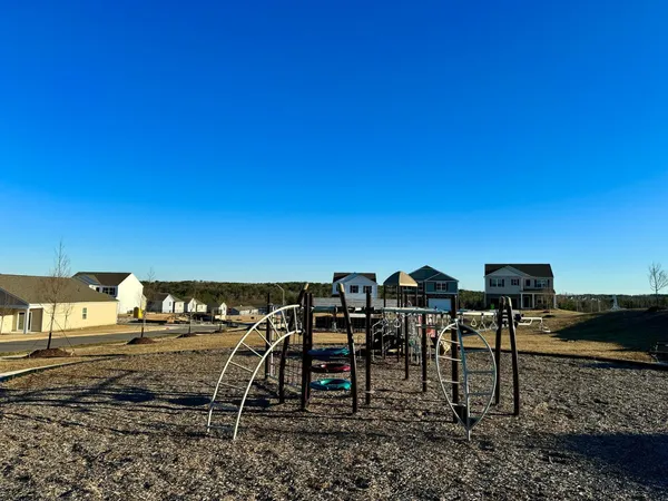 $1,695 | 149 Tributary Way, Fuquay-Varina, NC 27526