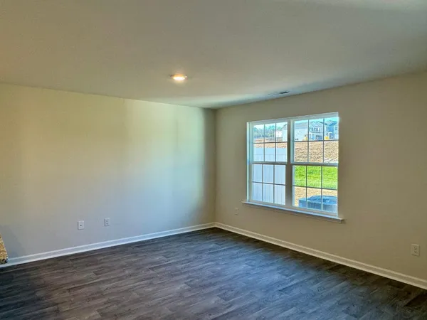 $1,695 | 149 Tributary Way, Fuquay-Varina, NC 27526