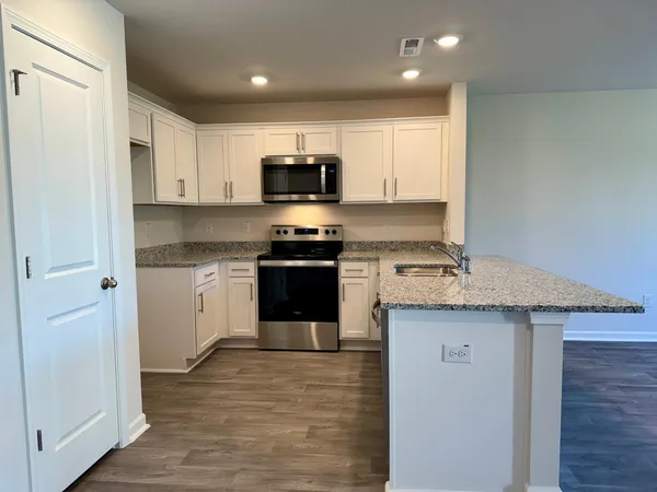 $1,695 | 149 Tributary Way, Fuquay-Varina, NC 27526