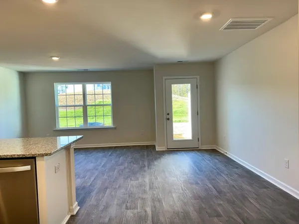 $1,695 | 149 Tributary Way, Fuquay-Varina, NC 27526