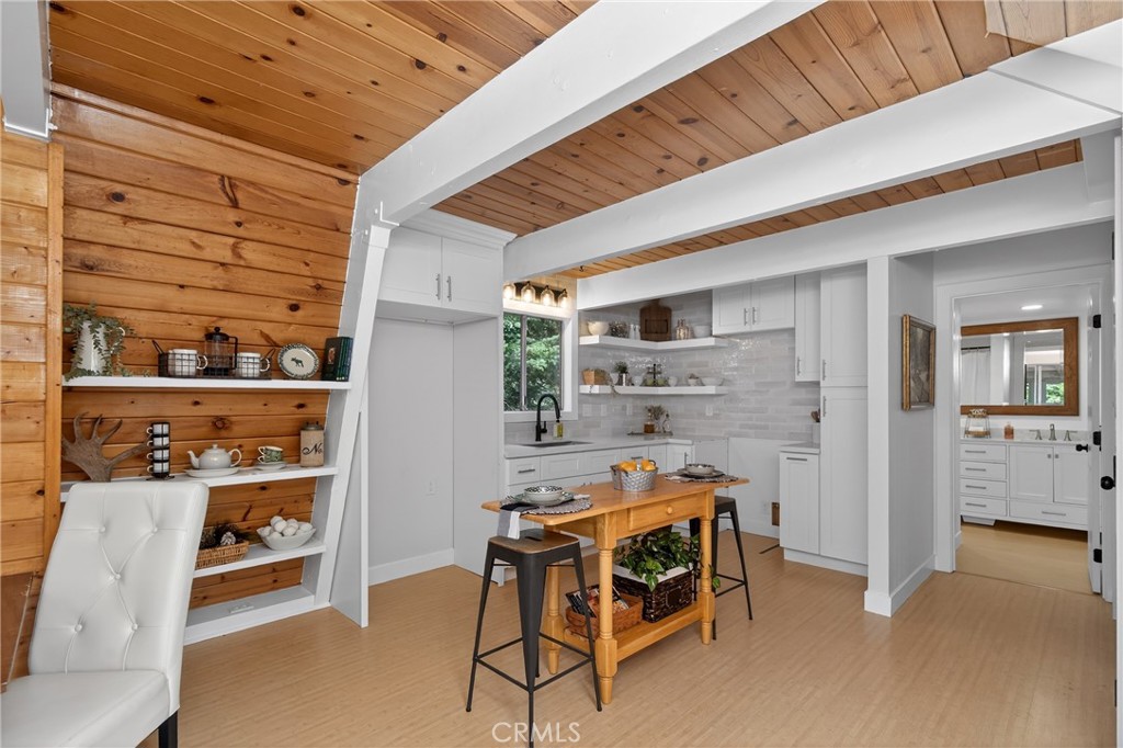 26980 Everest Road Lake Arrowhead, CA 92391 - Photo 15 of 49