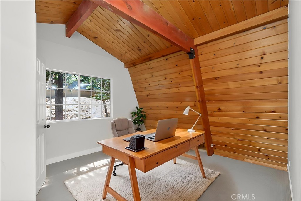 26980 Everest Road Lake Arrowhead, CA 92391 - Photo 28 of 49 2nd floor bedroom virtually staged.