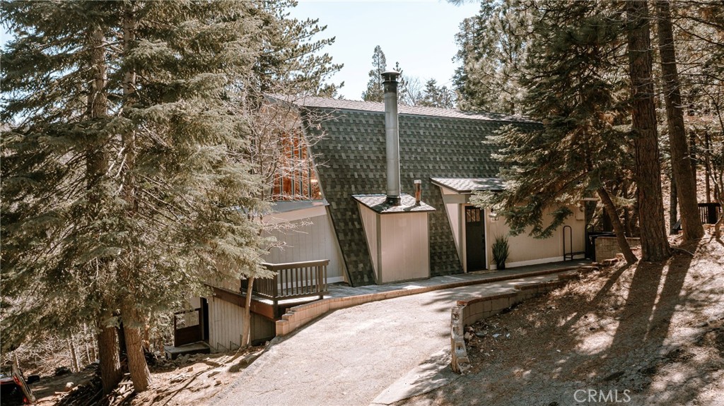 26980 Everest Road Lake Arrowhead, CA 92391 - Photo 45 of 49