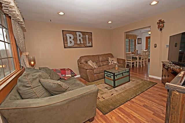 6226 Old Rte 422 New Castle, PA 16101 - Photo 3 of 18 Gallery Image 3