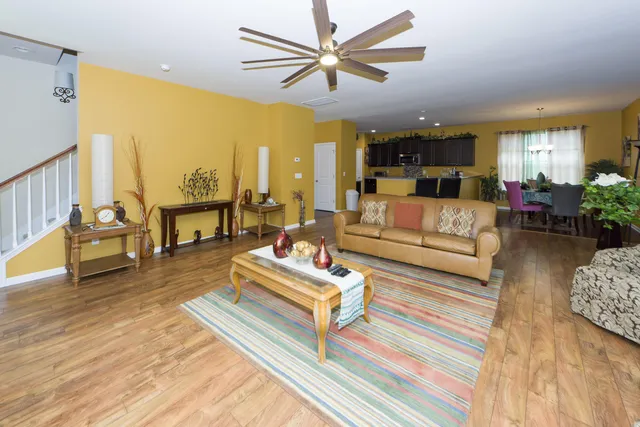 $2,975 | 7600 High Maple Circle, North Charleston, SC 29418