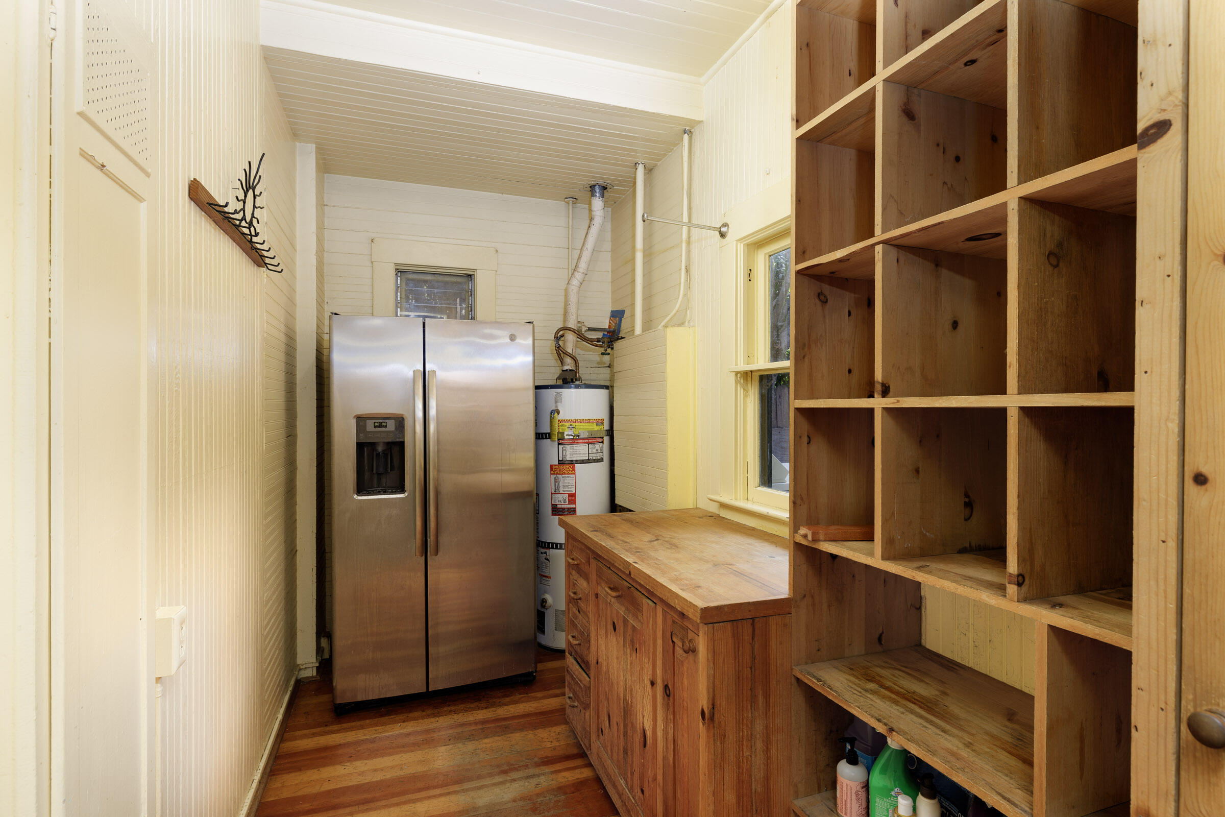 1126 Las Olas Avenue Santa Barbara, CA 93109 - Photo 14 of 24 a view of storage and utility room