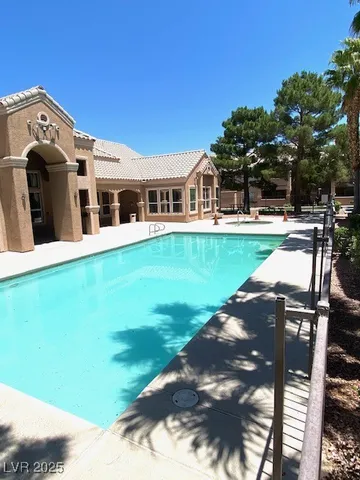 $1,500 | 8101 West Flamingo Road, Unit 1002, Las Vegas, NV 89147