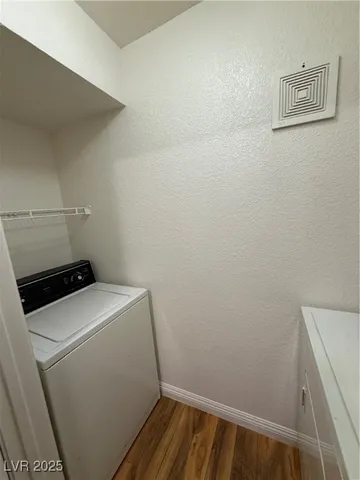 $1,500 | 8101 West Flamingo Road, Unit 1002, Las Vegas, NV 89147