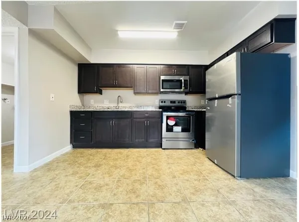 $1,410 | 2920 East Siki Court, Unit C, Las Vegas, NV 89101