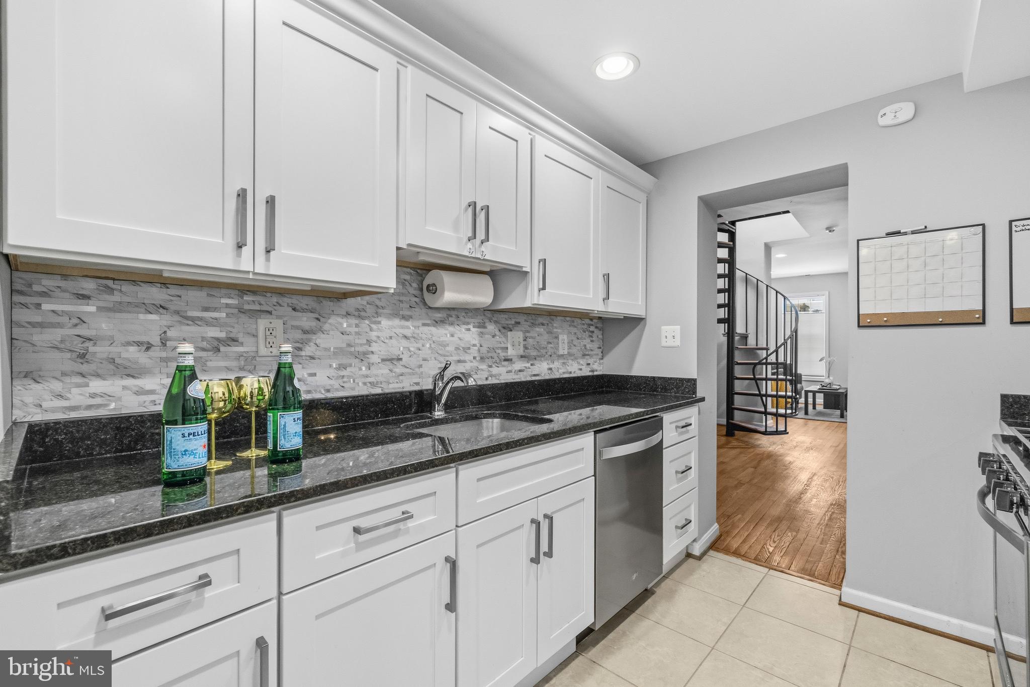 907 8th Street Northeast Washington, DC 20002 - Photo 10 of 33