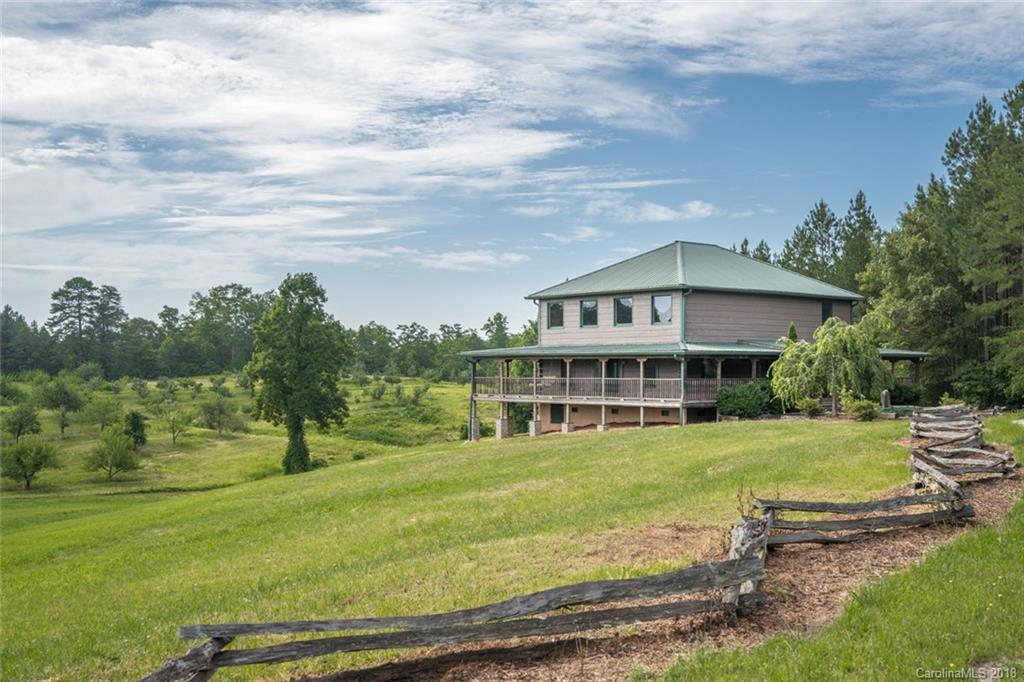 75 Stanley Ln Mill Spring, Unit 9 Mill Spring, NC 28756 - Photo 2 of 24