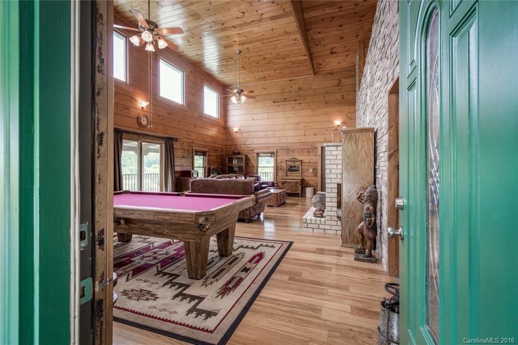75 Stanley Ln Mill Spring, Unit 9 Mill Spring, NC 28756 - Photo 4 of 24