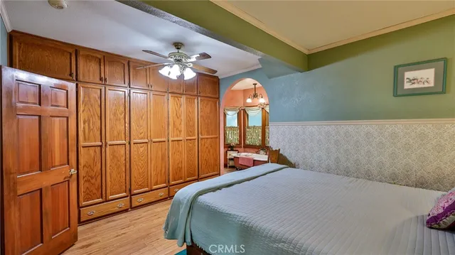 $489,900 | 24083 Cresta Drive, Crestline, CA 92325