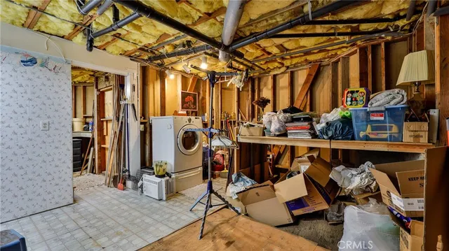 $489,900 | 24083 Cresta Drive, Crestline, CA 92325