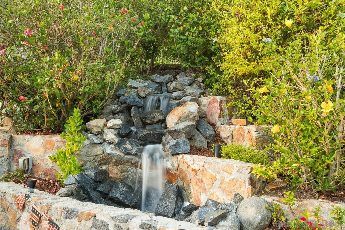 3526 Avenida Sierra Escondido, CA 92029 - Photo 31 of 36