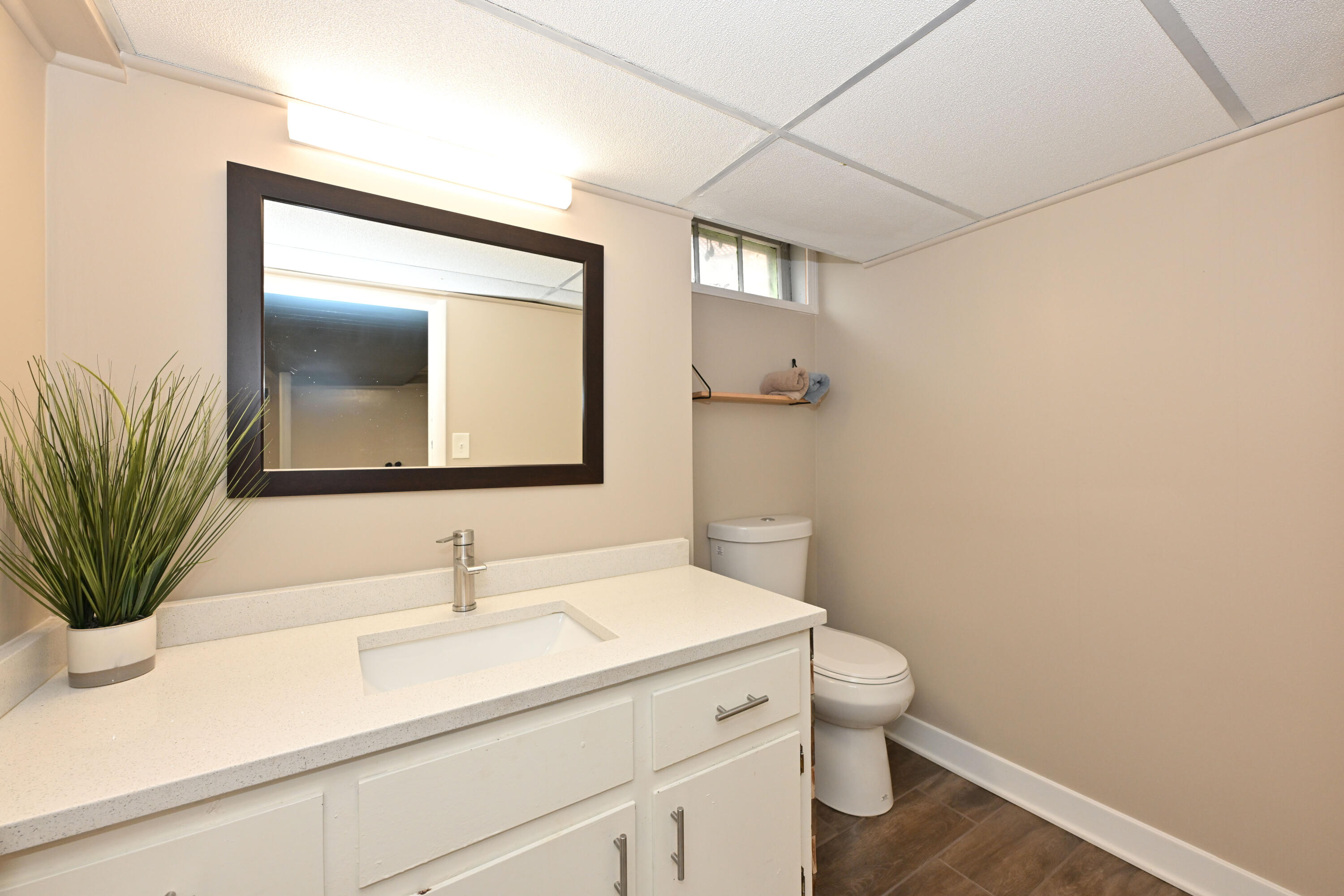 2935 South 67th Street Milwaukee, WI 53219 - Photo 17 of 22 1/2 Bath