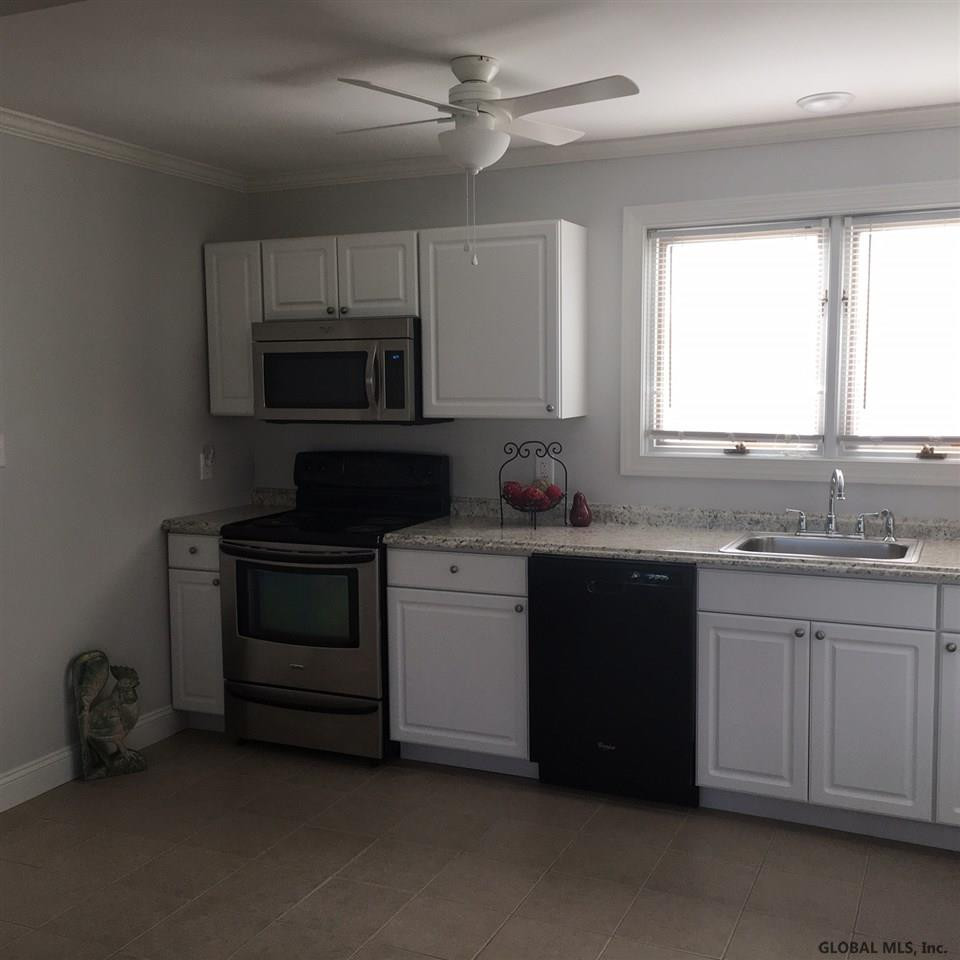 140 Middletown Road Waterford, NY 12188 - Photo 3 of 22 Photo 3