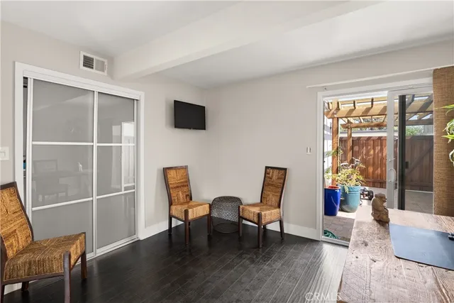 $6,400 | 230 62nd Street, Newport Beach, CA 92663