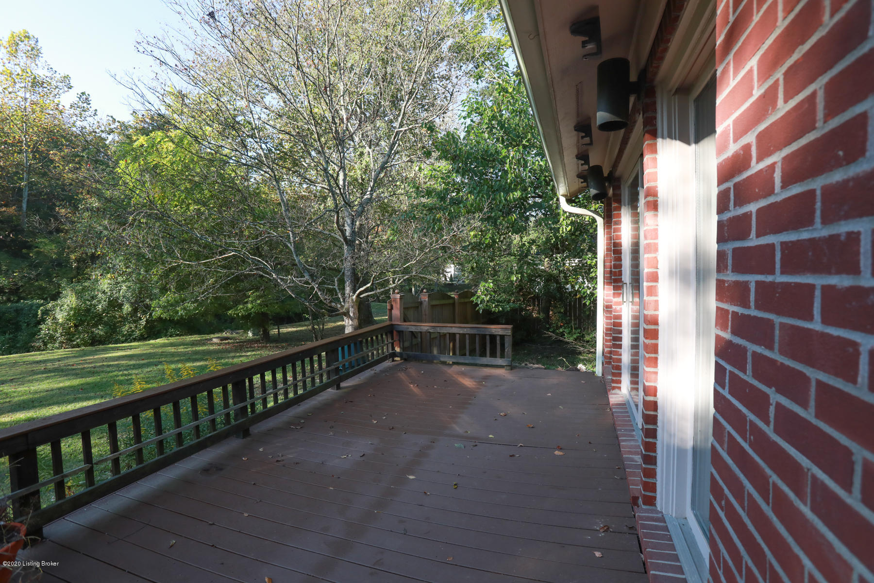 1802 Round Ridge Road Louisville, KY 40207 - Photo 47 of 51 roundridge-151