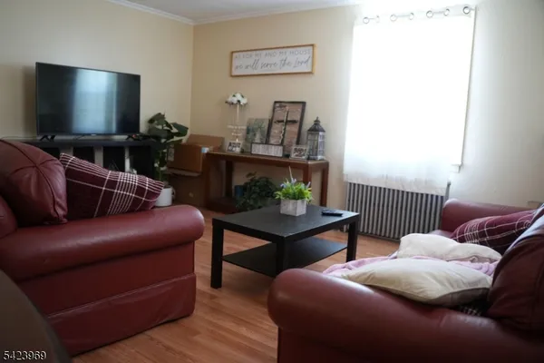 $2,500 | 413 Paderewski Avenue, Perth Amboy, NJ 08861