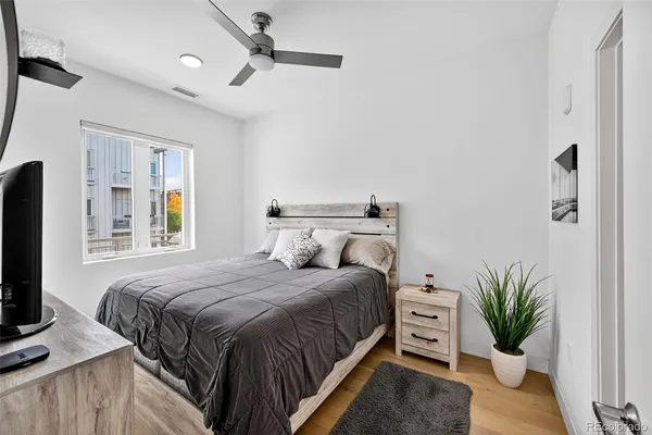 $499,900 | 2530 Lawrence Street, Unit RA206, Denver, CO 80205