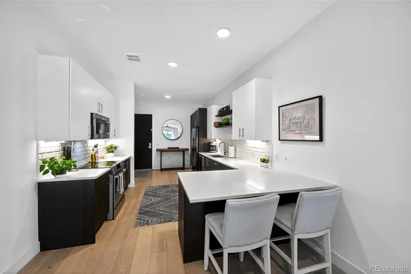 $499,900 | 2530 Lawrence Street, Unit RA206, Denver, CO 80205