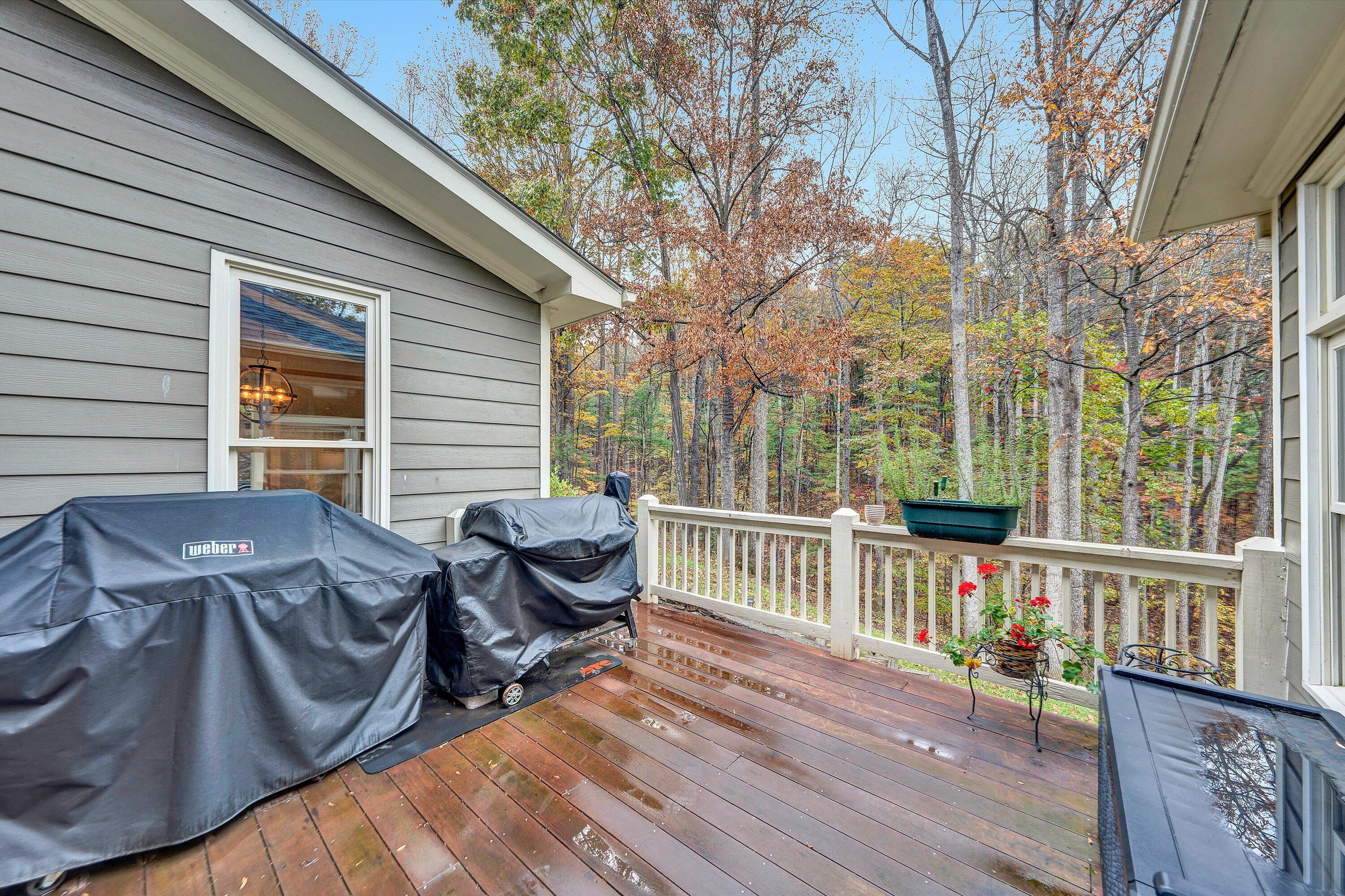 5431 Ridgelea Estates Drive Roanoke, VA 24018 - Photo 27 of 71 a view of a deck with furniture