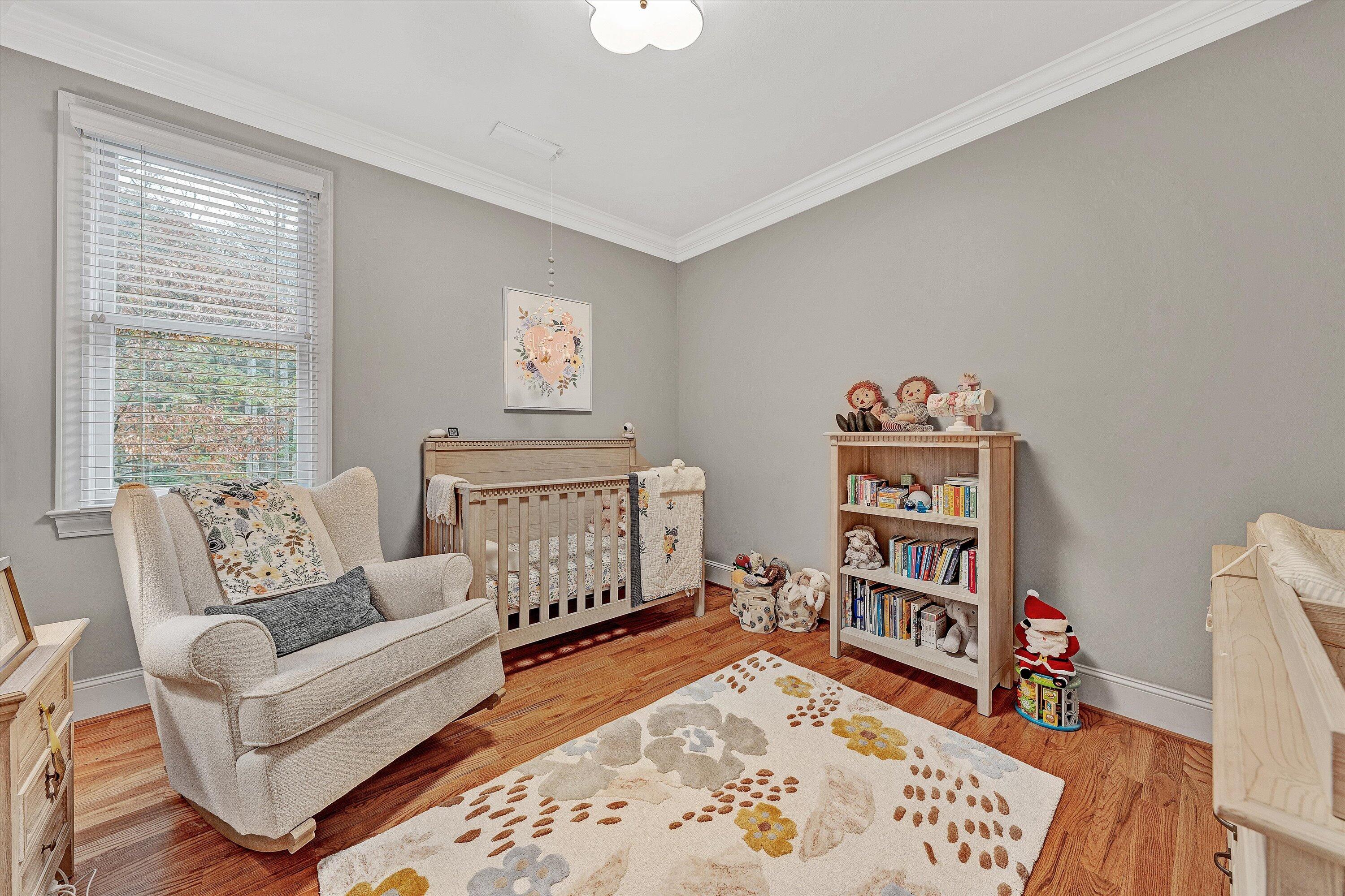 5431 Ridgelea Estates Drive Roanoke, VA 24018 - Photo 38 of 71 a living room with furniture and a book shelf