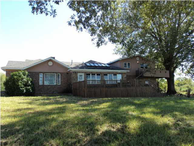 2297 Dry Grove Road Crystal Springs, MS 39059 - Photo 3 of 14 Photo 3